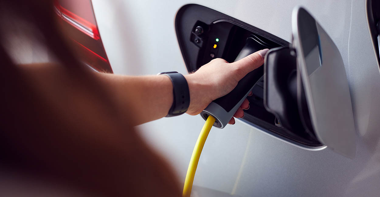 Electrician in Edinburgh carrying out Electrical Vehicle Charging Point Installation